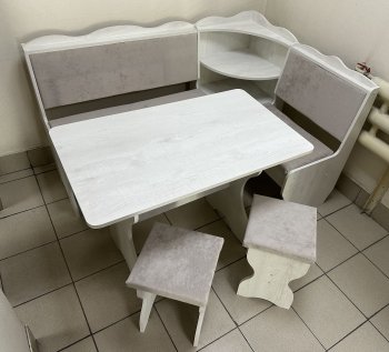 Кухонный уголок Миссия с полкой ткань в Игарке - mebel154.com